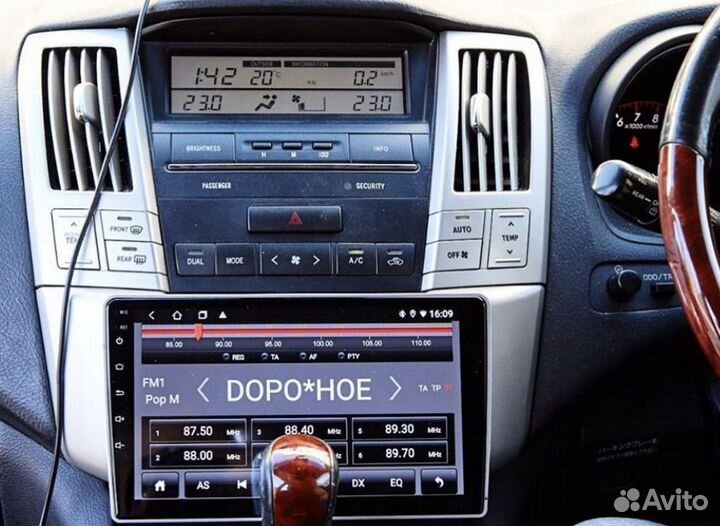 Штатная магнитола Hyundai Solaris 2012