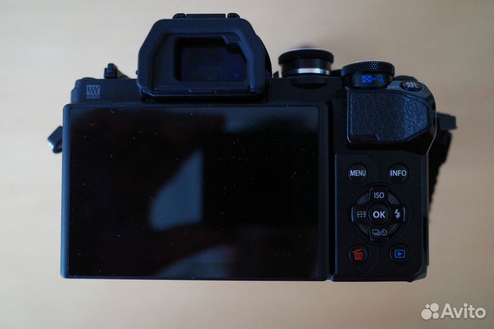 Olympus OM-D E-M10 Mark III Zoom Kit 14-150mm II