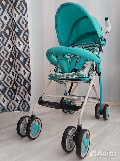 Погулочная коляска трость