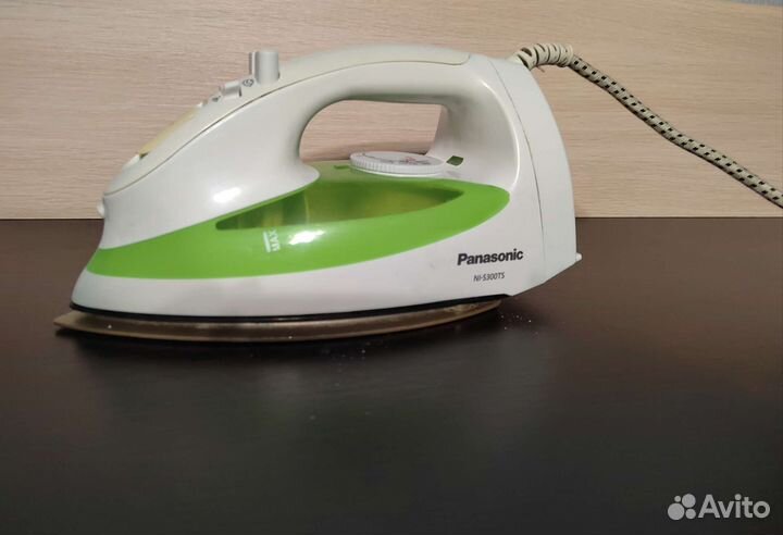 Утюг Panasonic