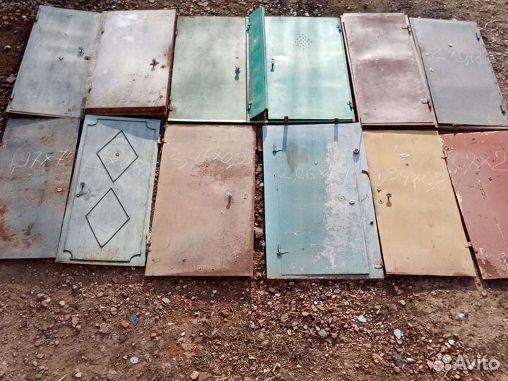 Металлическая дверь бу