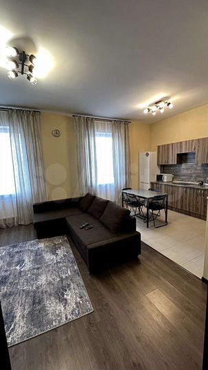 2-к. квартира, 72,6 м², 6/19 эт.