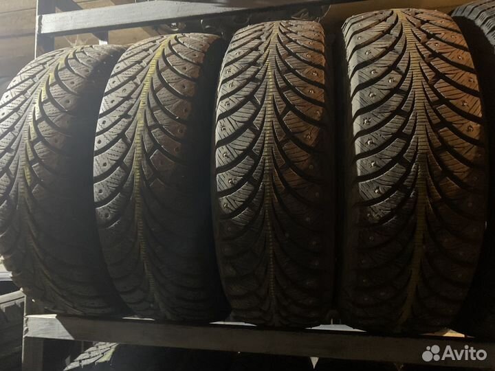 Sava Eskimo Stud 175/65 R14