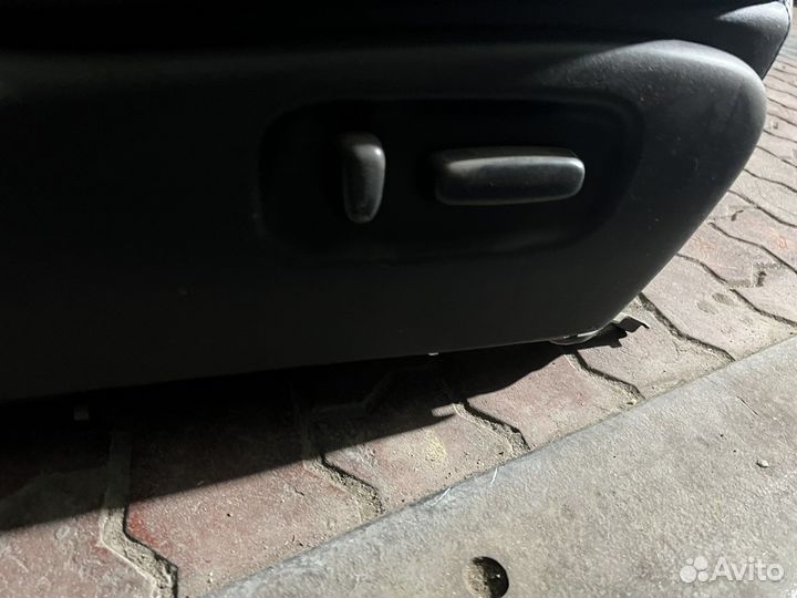 Сидения на Хайлендер U40