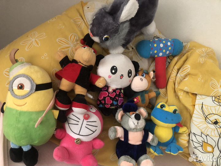 Погремушки и мягкие игрушки