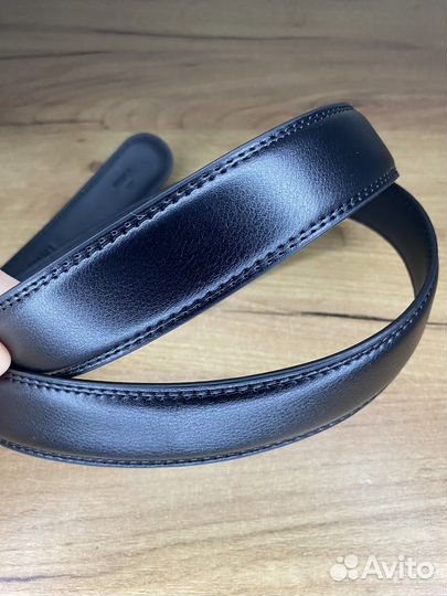 Мужской кожаный ремень