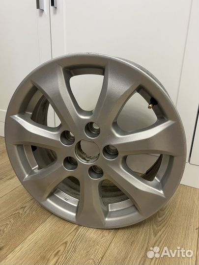 Литые диски r16 на toyota camry комплект