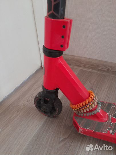 Трюковой самокат