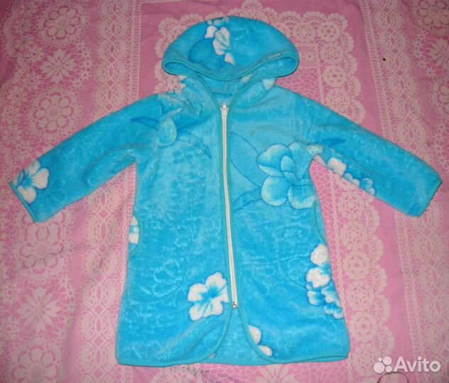 За шоколадку Халат на 3-4 года