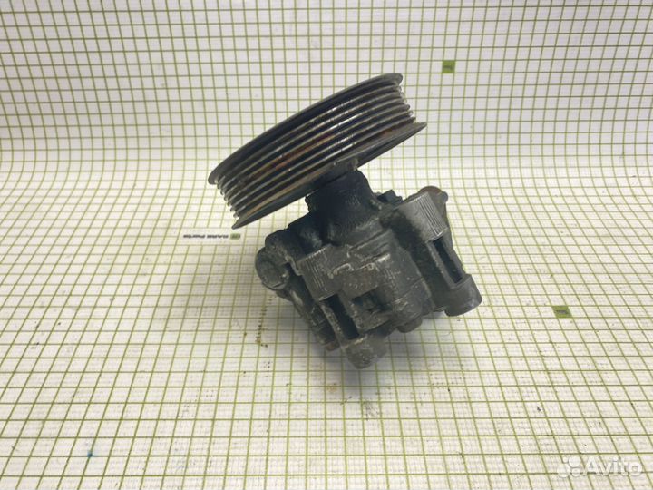 Насос гидроусилителя для Toyota Avensis II