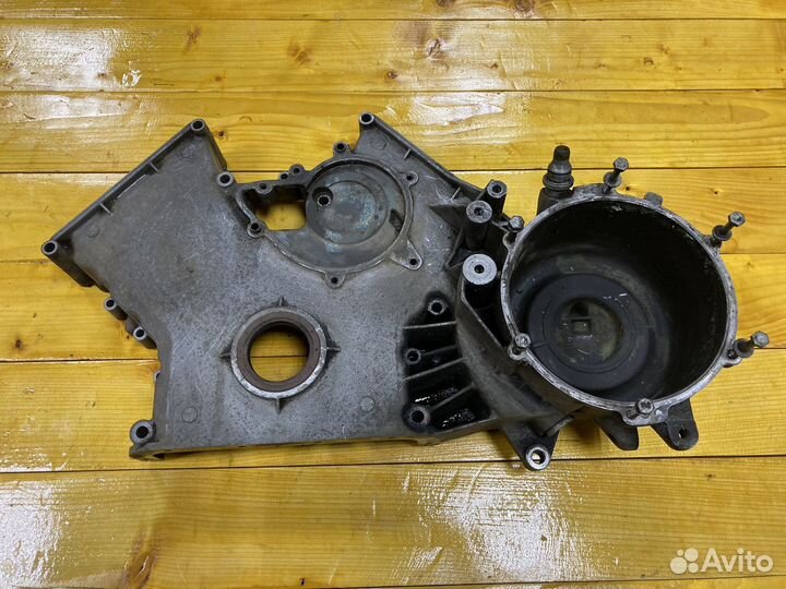 Передняя крышка грм м62