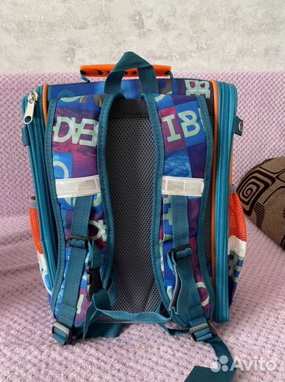 Рюкзак школьный новый