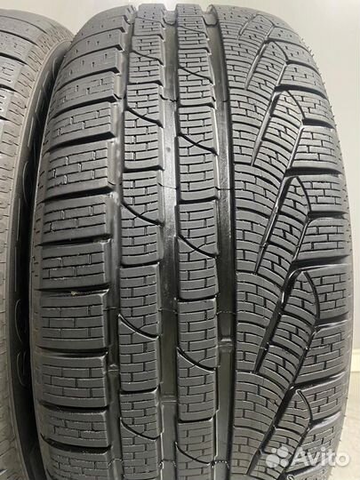 Pirelli Winter Sottozero 240 Serie II 245/40 R20