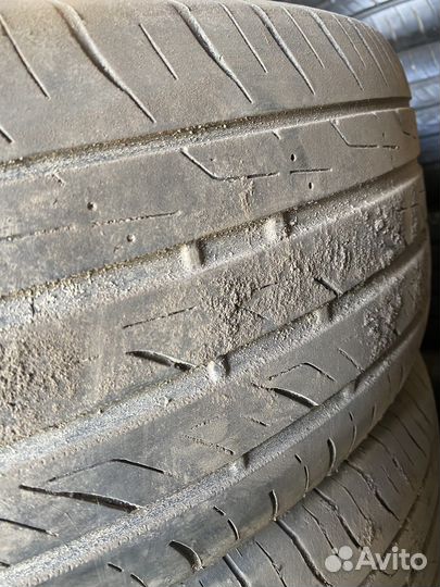 Nitto NT860 215/60 R16