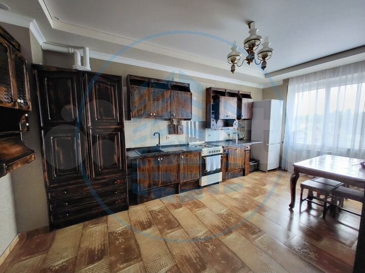 2-к. квартира, 69,8 м², 3/3 эт.