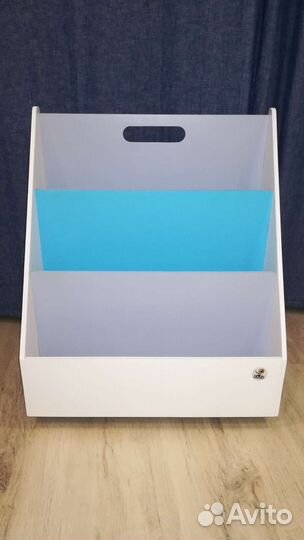 Детская полка монтессори для книг