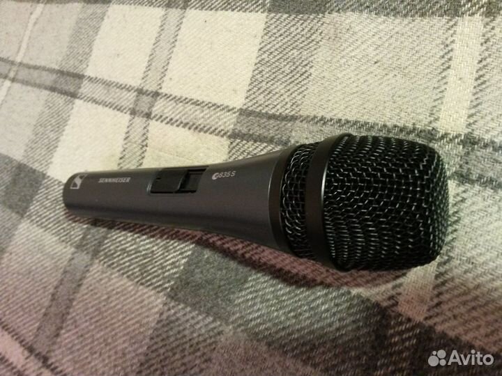 Sennheiser E835S вокальный динамический микрофон