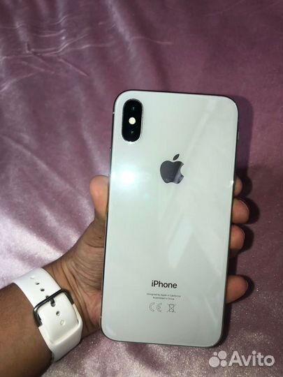 Телефон iPhone X