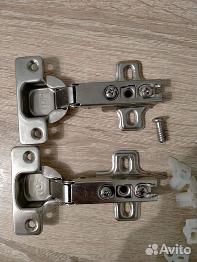 Петля мебельная накладная для шкафа без доводчика