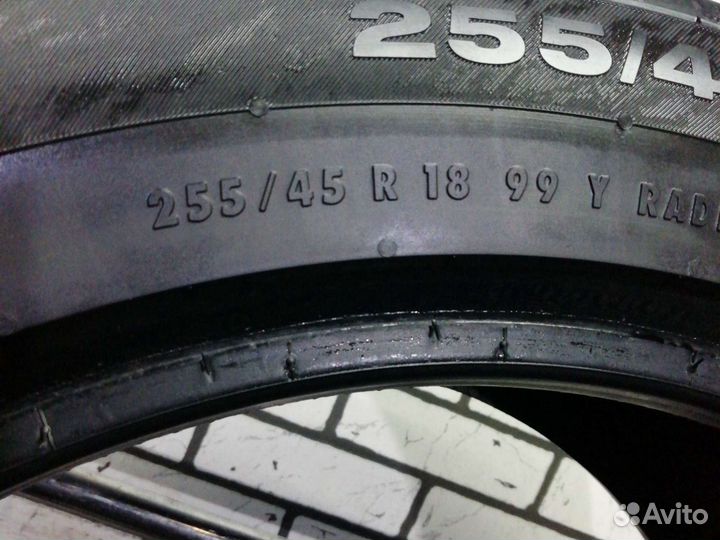 Continental ContiSportContact 5 255/45 R18 99Y