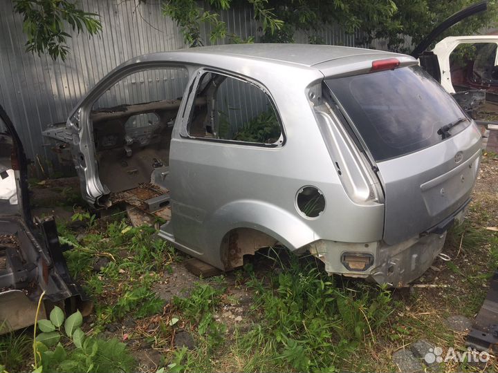 Кузов Ford Fiesta mk5