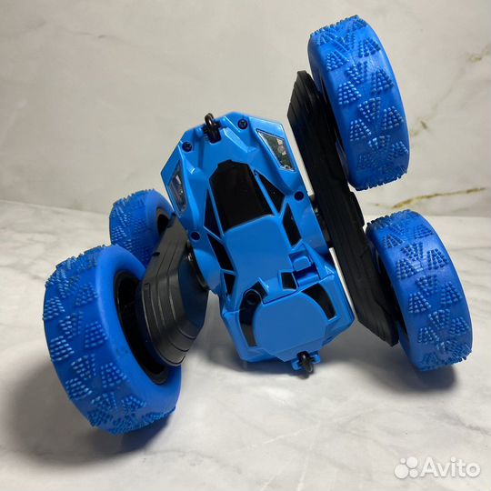 Машинка на пульте управления для ребенка