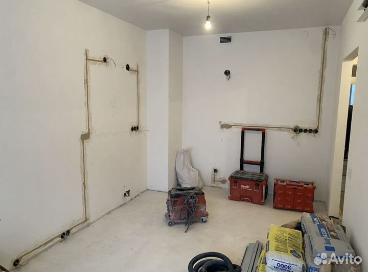 Перенос и добавление розеток, штробление стен