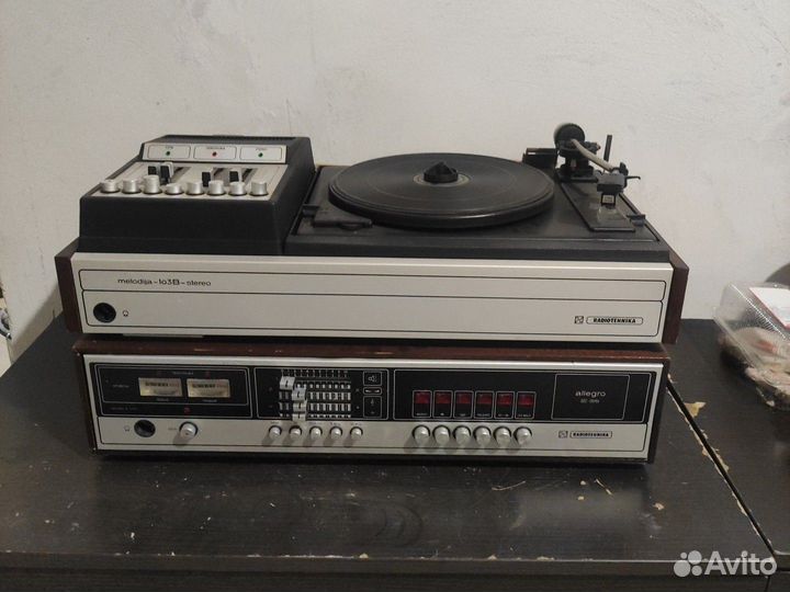 Проигрыватель винила мелодия 103В+алегро002
