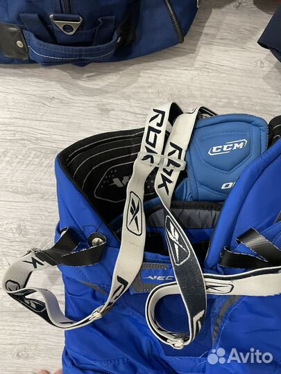 Хоккейные трусы ccm, баул rbk, шлем rbk
