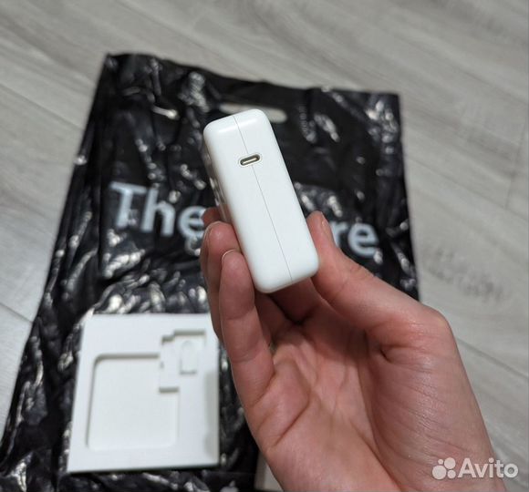 Адаптер apple 61W USB-C