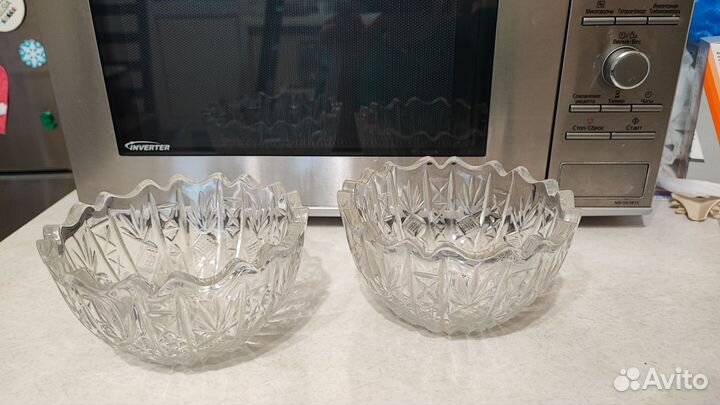 Хрустальная конфетница