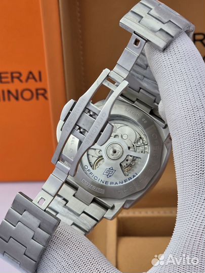 Наручные часы panerai