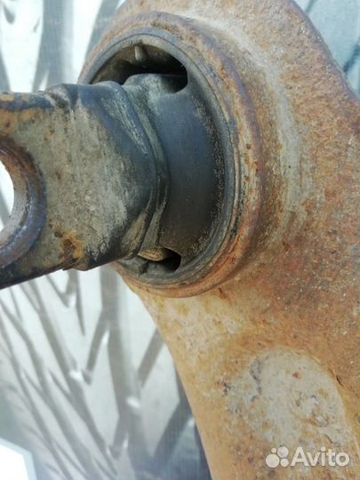 Рычаг продольный правый Mazda 6 (GG) 2002-2007