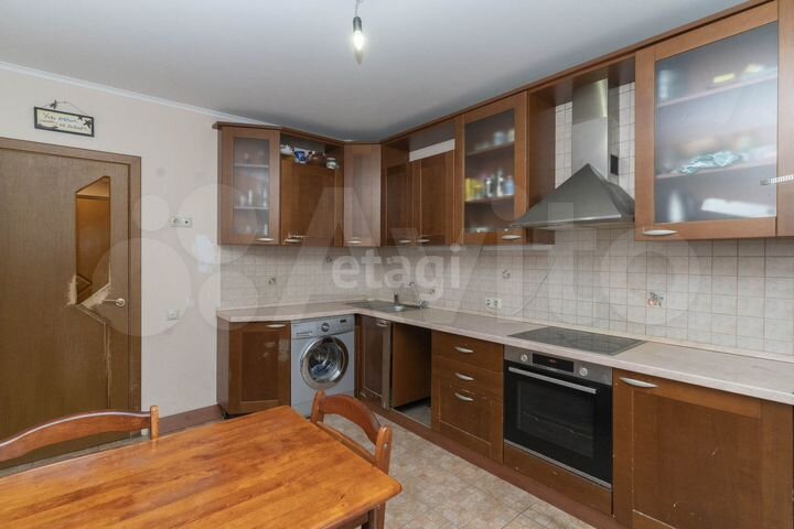 2-к. квартира, 64,3 м², 8/10 эт.