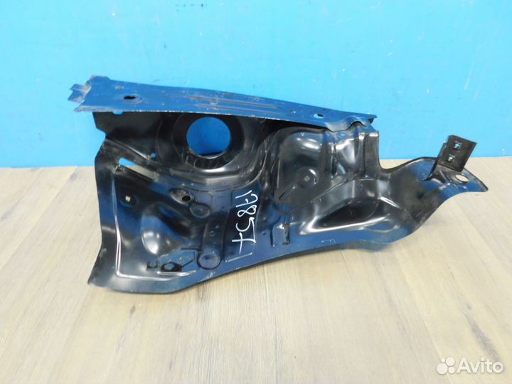 Чашка опоры амортизатора VW Polo 15- 6C0805116A но