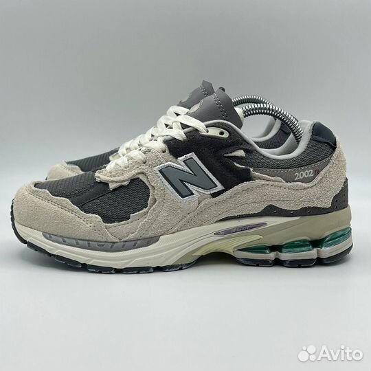 Кеды New Balance 2002R