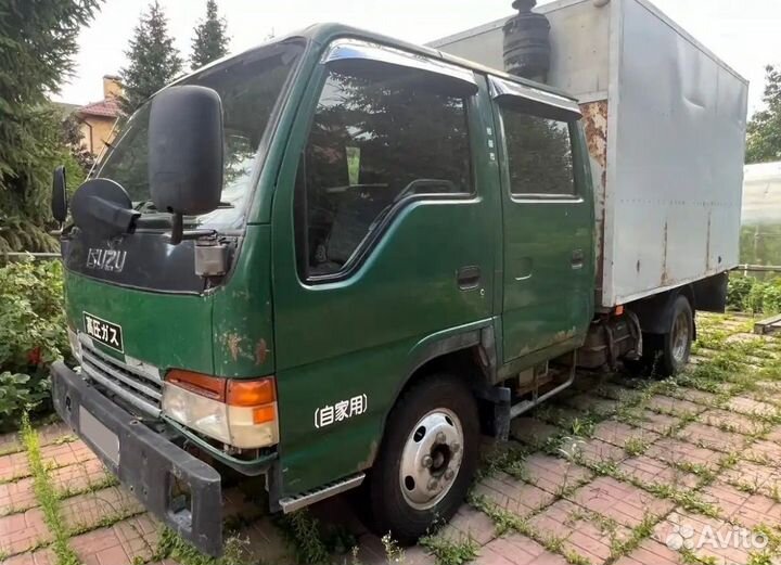 Isuzu Elf, 2001