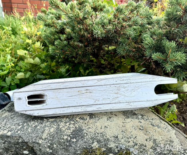 Дека от трюкового самоката