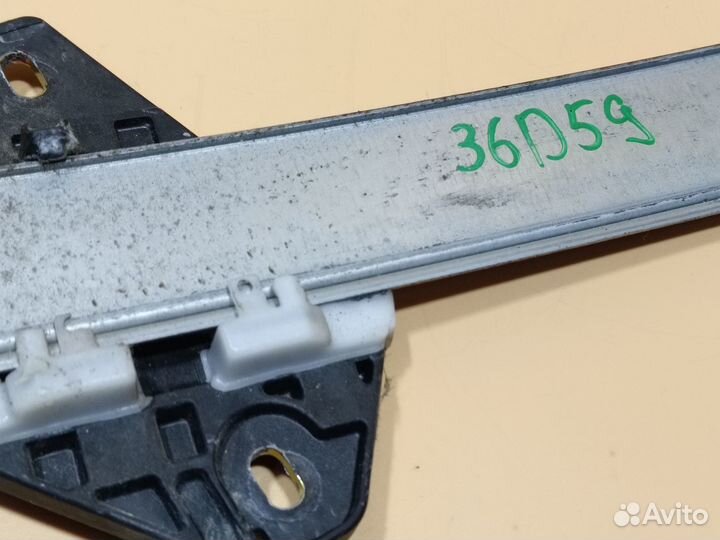 Стеклоподъёмник передний правый для Honda CR-V 2