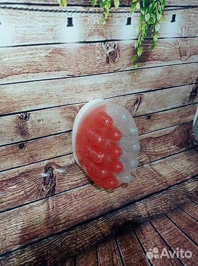 Массажное мыло со скрабирующем эффектом