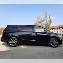 Kia Carnival 2.2 AT, 2019, 110 000 км, с пробегом, цена 3 400 000 руб.