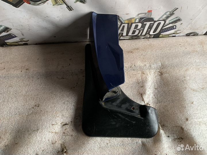 Suzuki grand vitara накладка крыла перед/ левого