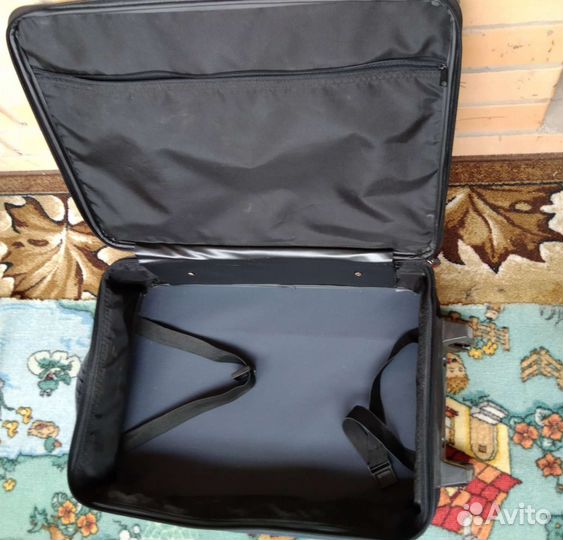 Чемодан детский 46х32