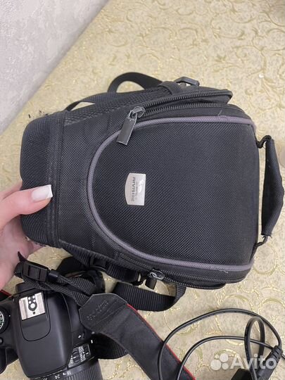 Зеркальный Фотоаппарат Canon EOS 600D