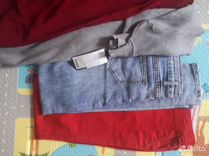 Отдам бесплатно женские вещи 42-44 р