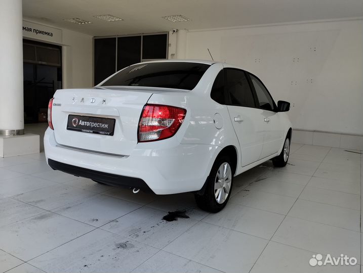 LADA Granta 1.6 МТ, 2022, 52 996 км