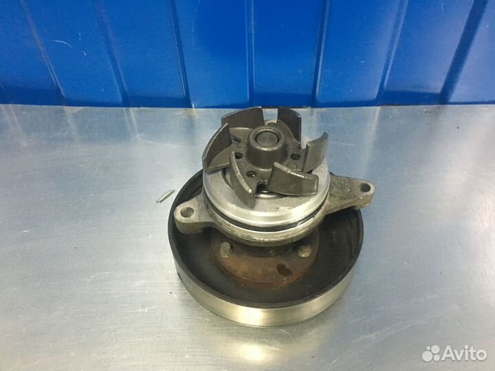 Помпа водяной насос Мазда 6 GH 1.8