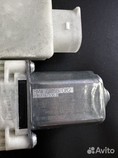 Моторчик стеклоподъемника перед левый Bmw G30