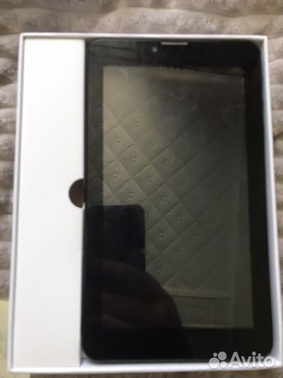 Планшет BQ Charm