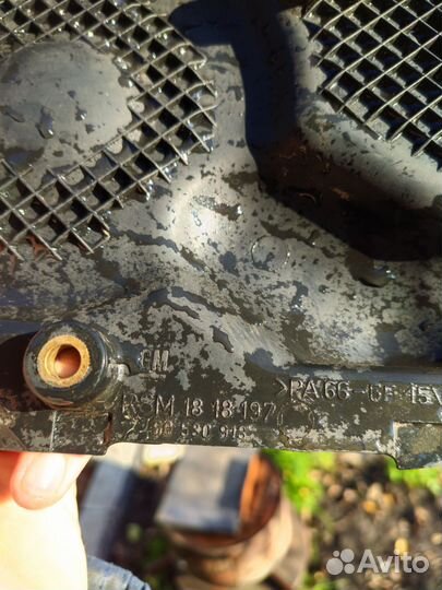 Opel кожух ремня грм